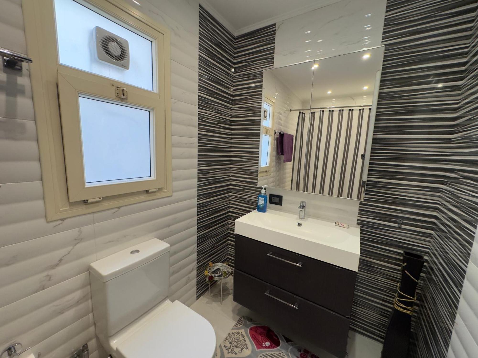 Apartamento 1108 . Spacious 3br Apt. 2ba Near Airport